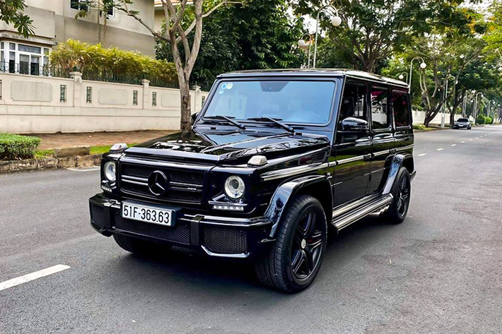 Trên thực tế, một mẫu xe SUV không dành cho số đông như Mercedes-AMG G63 đời 2016 thường rất hiếm có mặt lên sàn xe cũ, vì các chủ nhân của nó thường giữ lại để sưu tầm hoặc họ không tìm ra được lý do nào để bán nó.