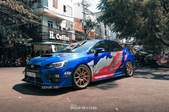Chiếc Subaru WRX STI độ phong cách thể thao và hầm hố này là của một tay chơi xe thể thao có tiếng đến từ TP HCM.