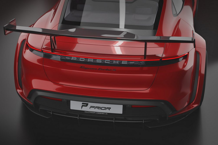 Thương hiệu Prior Design không công bố bất cứ hạng mục nâng cấp nào về động cơ nên chính vì thế mà chiếc xe sẽ vẫn sử dụng động cơ điện với công suất tiêu chuẩn 616 mã lực, giống với trên phiên bản Turbo S.