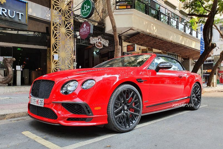 Hãng xe siêu sang Bentley chắc chắn thương hiệu không còn xa lạ với bất cứ người yêu xe nào trên toàn thế giới. Thương hiệu này có nguồn gốc từ Anh Quốc và thường gắn liền hình ảnh với giới thượng lưu, người nổi tiếng...