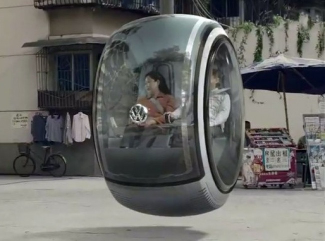 Ô tô bay ở Trung Quốc: Công ty Volkswagen vừa sáng chế ra một loại ô tô không có bánh xe và có thể lơ lửng trên mặt đường. Tuy nhiên, loại ô tô bay này chỉ mới dừng lại ở mức ý tưởng. Ảnh Volkswagen.