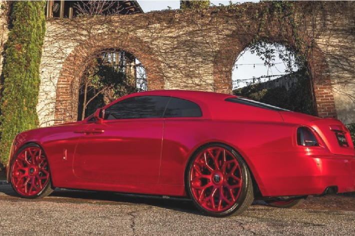 Điều này có nghĩa là Mansory chưa thực hiện bất kỳ sửa đổi hay nâng cấp nào trên khối động cơ nguyên bản của Wraith.