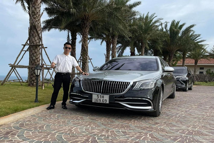 Doanh nhân Bùi Thành Nhơn đã lần đầu tiên xuất hiện trong danh sách những người giàu của Forbes với tài sản ước tính 2,9 tỷ đô la, đứng thứ 1.053 thế giới và cũng là tỷ phú đô la thứ 7 ở Việt Nam. Với khối tài sản quy đổi 66,3 nghìn tỷ đồng, Chủ tịch Nova Group cũng leo lên đứng thứ 4 trong số 7 tỷ phú đô la ở Việt Nam, chỉ xếp sau ông Phạm Nhật Vượng, ông Trần Đình Long và bà Nguyễn Thị Phương Thảo.