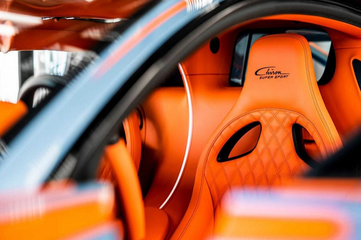 Bên cạnh việc giới thiệu chiếc Chiron Super Sport độc đáo, Bugatti cũng xác nhận rằng tất cả Chiron Super Sport đã được đặt trước. Đáng chú ý, số lượng sản xuất của Chiron Super Sport được giới hạn chỉ 9 chiếc, khiến nó thậm chí còn hiếm hơn số lượng 30 chiếc của Chiron Super Sport 300+.