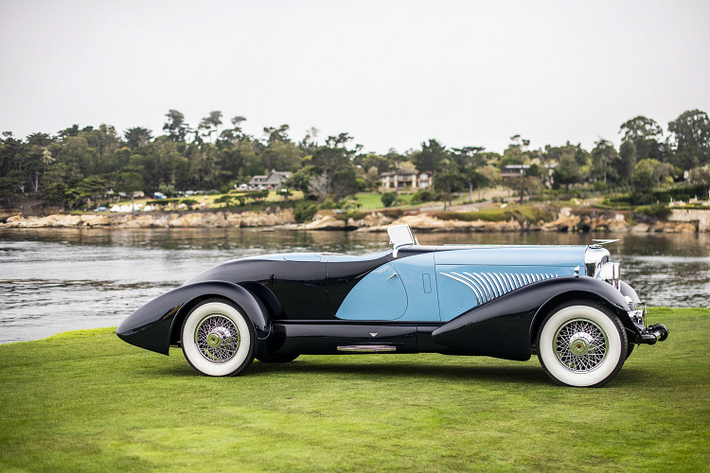 Duesenberg đã phải cạnh tranh với 40 xe đến từ 18 quốc gia và 33 tiểu bang và Duesenberg đã cạnh tranh với những chiếc xe như Talbot-Lago T26 Grand Sport Stabilimenti Farina Cabriolet đời 1951, Duesenberg J Graber Cabriolet đời 1930 và Talbot-Lago T150C-SS Figoni & Falaschi Teardrop Coupe đời 1937.