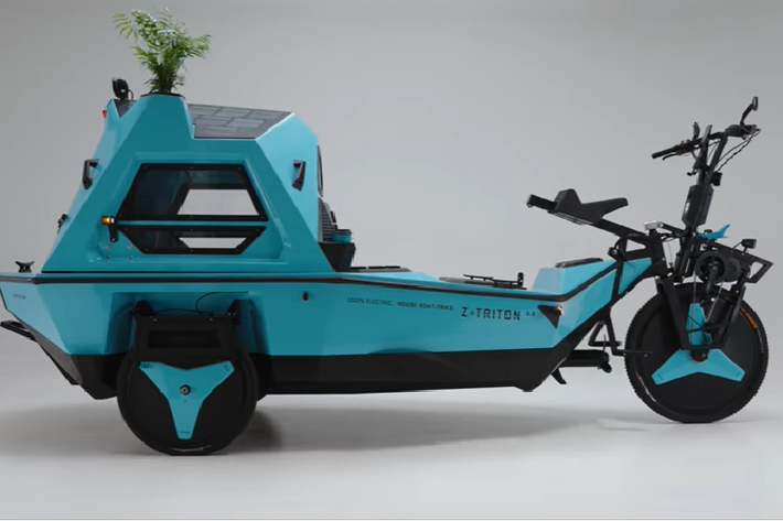Bởi vì nó cũng phải phù hợp với xu hướng hiện tại, Z-Triton 2.0 là một chiếc xe bền vững, chạy điện 100%. Hiện tại, chúng ta không có nhiều thông tin chi tiết về thông số kỹ thuật của phương tiện ba chế độ này, nhưng nhà sản xuất có đề cập đến phạm vi hoạt động của Z-Triton 2.0, ước tính khoảng 50 km khi chạy liên tục trên đất liền và 20 km trên mặt nước.