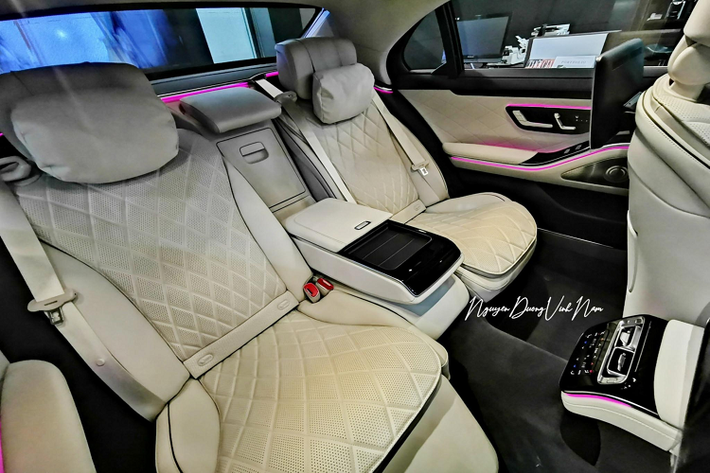 Mercedes-Benz S-Class 2022 thế hệ mới phiên bản S450 4MATIC Long Wheelbase lắp ráp tại Thái Lan có thể sẽ về Việt Nam trong năm nay - theo nguồn tin ở Thái Lan.