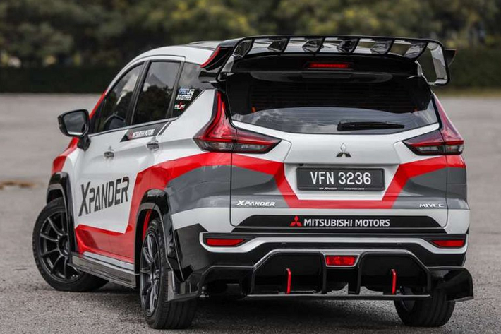 Mitsubishi Xpander Motorsport vẫn sử dụng động cơ 1.5L MIVEC tương tự phiên bản tiêu chuẩn. Khối động cơ này cho công suất 104 mã lực tại 6.000 vòng/phút, mô-men xoắn cực đại 141 Nm tại 4.000 vòng/phút.