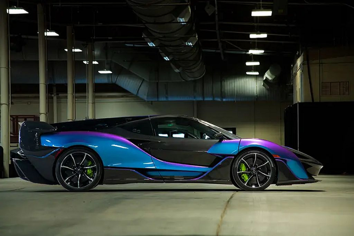 Hiện tại, cả Ferrari và McLaren đều đã bán xe plug-in hybrid và Lamborghini sẽ sản xuất loạt xe điện hóa đầu tiên trước năm 2025.