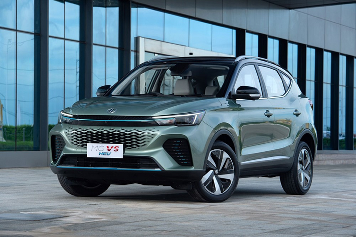 Mẫu xe SUV MG VS HEV 2022 được phát triển dựa trên cơ sở gầm bệ dùng chung với Roewe RX3 và MG ZS mới. Do đó, xe cũng được định vị trong phân khúc SUV cỡ B.