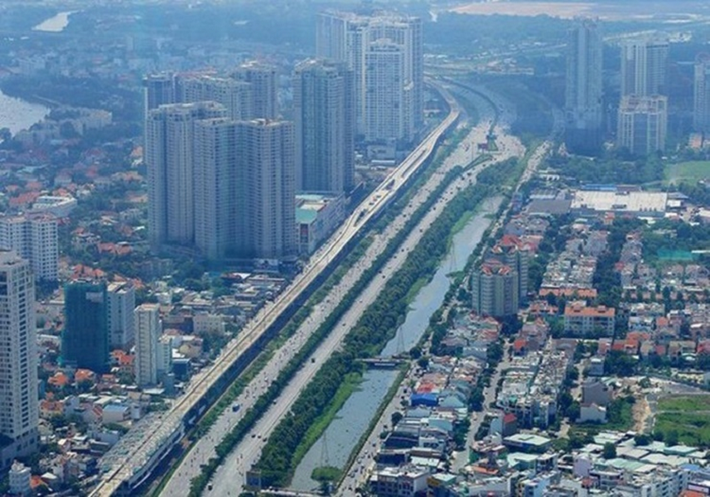 Tính đến 31/5/2021, GRDP bình quân đầu người của thành phố Thủ Đức (thuộc TPHCM) đạt 18.997 USD/người/năm (445 triệu đồng/năm).