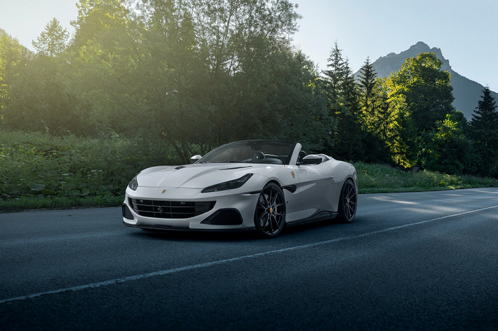 Mức công suất này chênh lệch không quá nhiều so với sức mạnh nguyên bản của siêu xe Ferrari Portofino M, tuy nhiên điều này cũng đủ để đem tới cảm giác phấn khích hơn cho người lái xe.