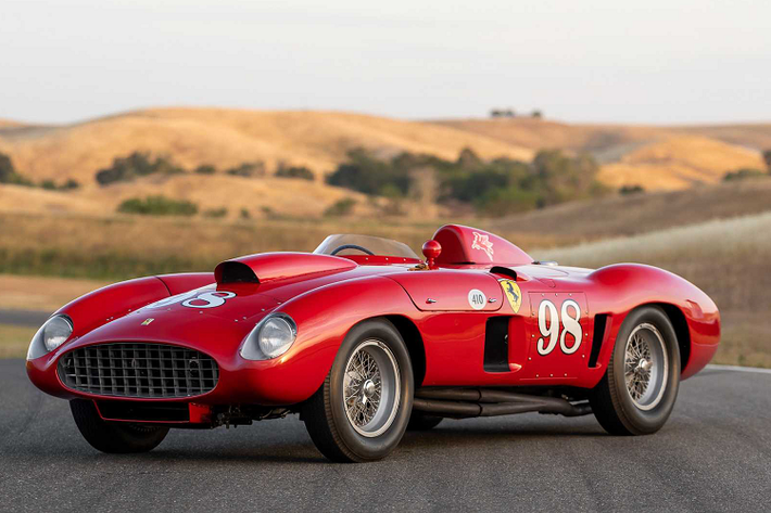 Tất cả các cuộc đấu giá xe tại Monterey 2022 đều đã kết thúc và một chiếc Ferrari 410 Sport Spider đời 1955 của Scaglietti đã được bán với mức giá cao nhất trong cuộc đấu giá năm nay. Chiếc xe này đã tìm thấy chủ mới với mức giá lên tới 22,005,000 USD (khoảng hơn 515 tỷ đồng).