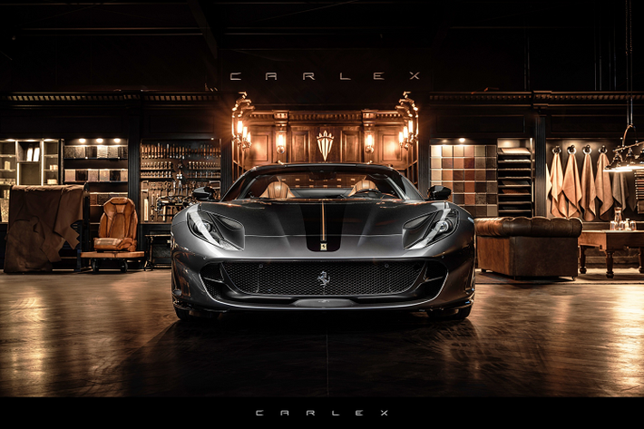 Các nghệ nhân tại Carlex Design đã nâng cấp nội thất Ferrari 812 GTS hoàn toàn bằng các vật liệu tự nhiên như da của linh dương Kudu và trâu rừng châu Phi để đáp ứng nhu cầu của khách hàng.