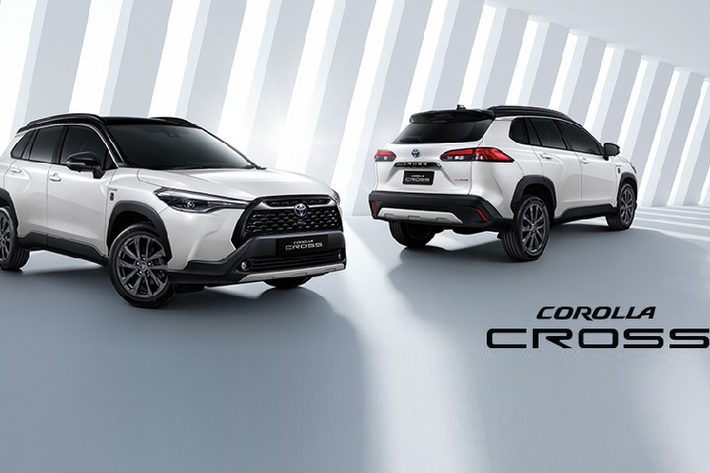 Nhân kỷ niệm 60 năm thành lập, Toyota Thái Lan đã quyết định tung ra phiên bản đặc biệt của hàng loạt mẫu xe. Một trong số đó có Toyota Corolla Cross 60th Anniversary 2022 mới.