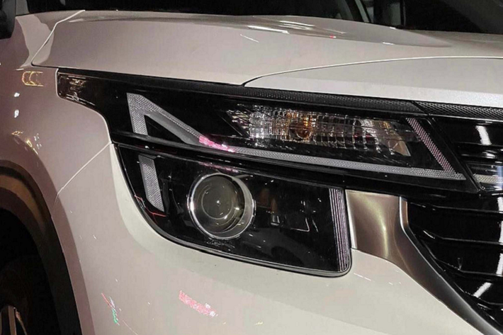 Nhờ được thay đổi về thiết kế và thêm trang bị, Kia Seltos 2023 nâng cấp rất đáng chờ đợi được ra mắt giới thiệu tại thị trường Việt Nam trong tương lai gần.