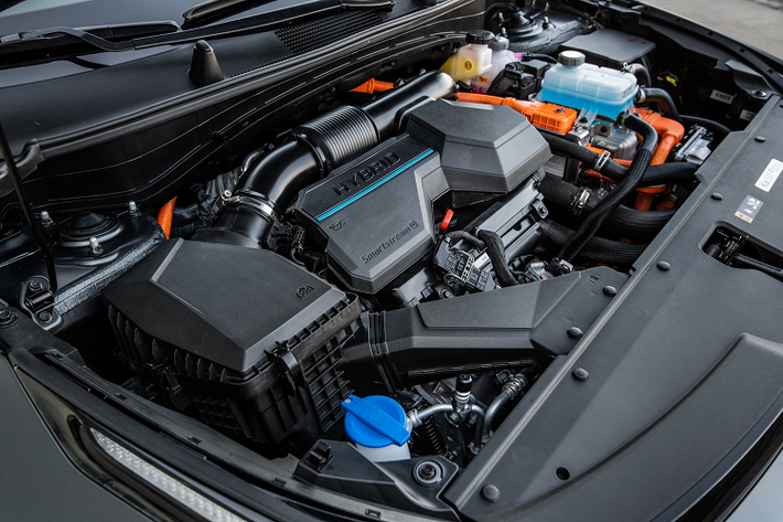 Hệ thống truyền động plug-in hybrid của Sportage 2023 bán ra ở Mỹ sẽ sản sinh công suất tối đa 261 mã lực, cao hơn 30 mã lực so với xe tại Hàn Quốc nhưng mô-men xoắn cực đại vẫn là 349 Nm.