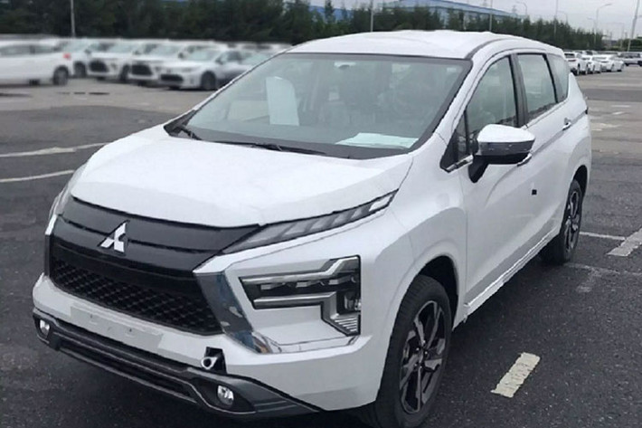 Mitsubishi Xpander và Xpander Cross 2022 sẽ cạnh tranh với Toyota Avanza và Veloz Cross dựa vào các yếu tố như độ phổ biến thông dụng trên thị trường và Xpander đã thiết lập được chỗ đứng trong phân khúc.