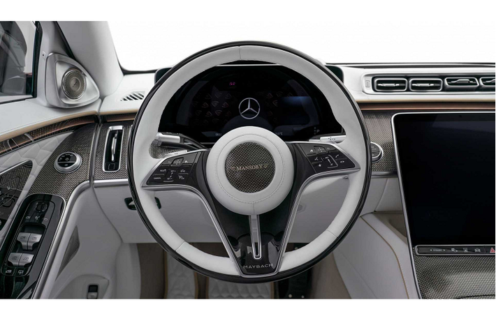 Sau nâng cấp, mẫu sedan siêu sang S680 tăng thêm công suất 108 mã lực, mô-men xoắn tăng thêm 100 Nm lên 720 mã lực, mô-men xoắn 1.000 Nm.