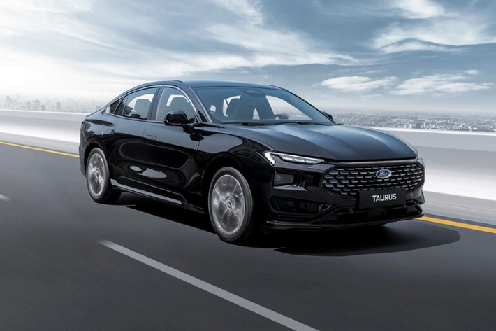 Ford Taurus sedan cỡ lớn đã bị khai tử ở thị trường Mỹ từ cách đây vài năm. Tuy nhiên, tại thị trường Trung Đông, mẫu xe này vẫn tiếp tục "sống dai", thậm chí còn "bán chạy như tôm tươi". Do đó, hãng Ford chuẩn bị bổ sung thế hệ mới cho dòng xe này ở thị trường Trung Đông.