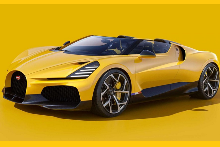 Nói về những chiếc xe trong quá khứ, cỗ máy không mui Bugatti Mistral Roadster của hãng siêu xe Pháp tự hào có những dấu ấn thiết kế bắt nguồn từ xe Type 57 Roadster Grand Raid như kính chắn gió uốn cong cũng như các ống hút gió kép gắn trên nóc xe để làm mát động cơ.