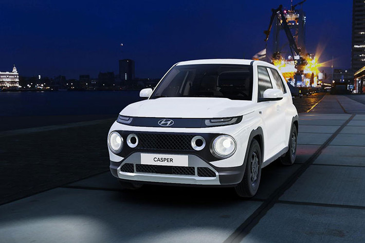 Hyundai Casper hoàn toàn mới là mẫu SUV hạng A đã lần đầu tiên trình làng tại thị trường Hàn Quốc vào hồi tháng 9 năm ngoái. Sau gần nửa năm, hãng Hyundai tiếp tục vén màn phiên bản thực dụng hơn của mẫu xe này.