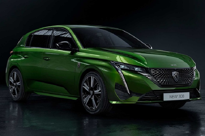 Cụ thể, Peugeot E-308 2023 mới sẽ được trang bị bộ pin 54 kWh, lớn hơn 4 kWh so với E-208. Bên cạnh đó, mẫu xe mới cũng sử dụng công nghệ pin mới cho phạm vi hoạt động tối đa lên đến 250 dặm (~ 400 km) theo chu trình thử nghiệm WLTP của châu Âu.