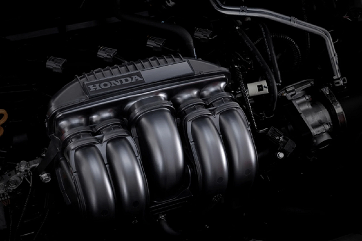 Honda BR-V thế hệ mới sử dụng động cơ 4cyl dung tích 1.5L hút khí tự nhiên, cam đôi DOHC, công nghệ i-VTEC, sản sinh công suất tối đa 119 mã lực tại 6.600 vòng/phút và mô-men xoắn cực đại 145Nm tại 4.300 vòng/phút.