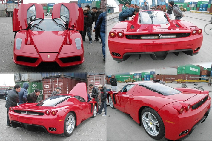 Sự có mặt của siêu xe triệu đô Ferrari Enzo ở cảng Hải Phòng vào năm 2012 đã khiến không ít người chứng kiến phải vây quanh, chạm vào thân xe hay chiêm ngưỡng nội thất của 1 trong 400 chiếc Ferrari Enzo sản xuất trên toàn thế giới đang xuất hiện "bằng xương bằng thịt" trước mắt mình.