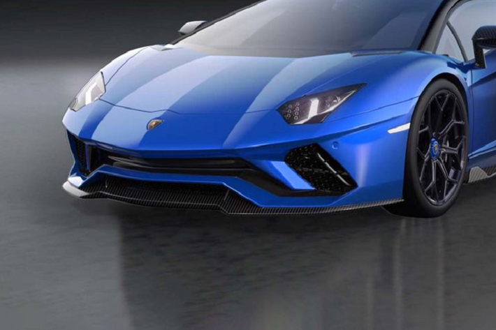 Đây là lần đầu tiên Lamborghini đấu giá một mẫu xe thương mại kèm với một NFT độc quyền. Kết quả giá xe Lamborghini Aventador Coupe cuối cùng là 1,603 triệu USD (khoảng 37 tỷ đồng). Chủ nhân của siêu phẩm hàng độc sẽ trở thành một phần trong di sản mang tính biểu tượng của thương hiệu, đồng thời sẽ nhận được nhiều đặc quyền VIP như được trải nghiệm trước những mẫu xe Lamborghini phiên bản giới hạn chưa được ra mắt, một chuyến tham quan riêng tại bảo tàng Lamborghini, một buổi gặp mặt trực tuyến “Meet & Greet” với Steve Aoki và Krista Kim...