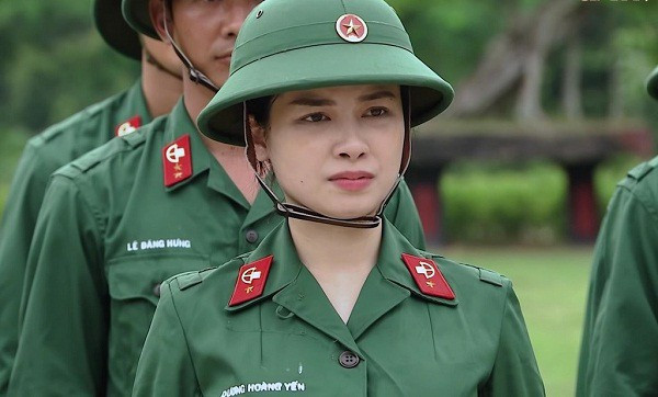 Qua các tập phát sóng, sự giản dị, hết mình khi tham gia quân ngũ khiến cô nàng ghi điểm trong mắt người xem truyền hình.