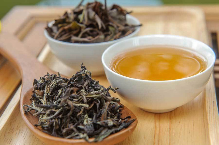 Trà ô long chứa caffeine giúp những người mắc bệnh tiểu đường loại 2 giảm lượng đường trong máu. Ảnh: bigcommerce.