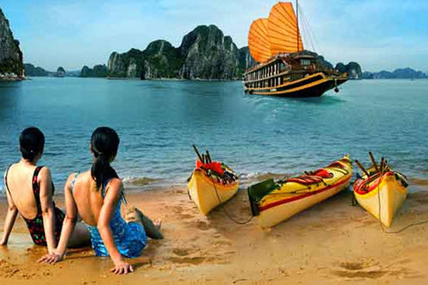 Theo Trung tâm Kiểm soát và phòng ngừa dịch bệnh Anh, mỗi năm có khoảng hơn 50.000 trường hợp bị ngộ độc thức ăn khi đang đi du lịch. Tuy nhiên, bạn hoàn toàn có thể tận hưởng một lỳ nghỉ tuyệt vời mà không cần lo lắng khi tuân thủ những cách sau.