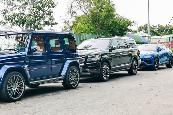 Mercedes-Maybach GLS 600 được trang bị động cơ xăng tăng áp kép V8 4.0L sản sinh công suất tối đa 558 mã lực và momen xoắn cực đại 730 Nm.