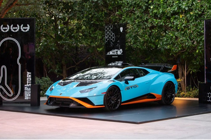Để kỷ niệm lễ khai trương và khởi động hàng năm của hội chợ nghệ thuật Art Basel Miami, Lamborghini Automobili đã được vinh dự hợp tác cùng Tạp chí W (W Magazine) và Bảo tàng Nghệ thuật Đương đại Miami trao đổi về siêu phẩm Huracan Super Trofeo Omologato (STO) mới nhất.