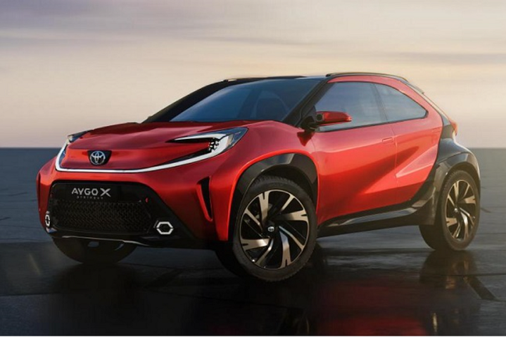 Toyota Aygo X 2022 mới dự kiến sẽ được sản xuất tại Kolin, Cộng hòa Séc và ra mắt vào tháng 11 sắp tới. Đây là mẫu xe tiếp nối Aygo thế hệ thứ 2 từng được tung ra vào năm 2014. Mẫu crossover hạng A này lần đầu xuất hiện trên thị trường châu Âu vào năm 2005, từng phải cạnh tranh trực tiếp với Citroen C1 và Peugeot 107.
