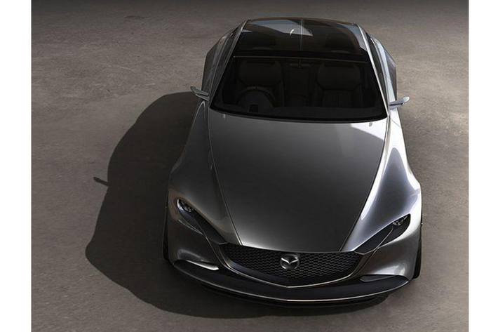 Đây là mẫu xe concept được đánh giá cao về mặt thiết kế với ngoại hình 2 cửa, nắp ca-pô dài và thân xe mượt mà.