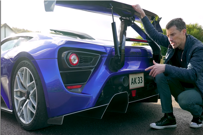 Zenvo TSR-S có thể đạt tốc độ 325 km/h và với tốc độ đó, nó cần có hệ thống phanh hiện đại nhất có thể.