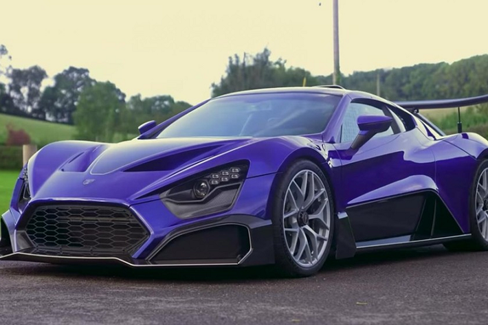 Mới đây, kênh YouTube “carwow” đã may mắn có cơ hội trải nghiệm một chiếc Zenvo TSR-S hàng hiếm và mang đến cho khán giả một video vô cùng thú vị. Rốt cuộc siêu xe được coi là “Bugatti của Đan Mạch” này hay ở chỗ nào.