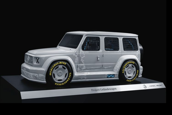 Thương hiệu Mercedes-Maybach sẽ giới thiệu mẫu "Project Maybach" vào ngày 1/12/2021, đó là một chiếc xe điện được tạo ra bởi giám đốc thiết kế Mercedes-Benz - Gorden Wagener và nhà thiết kế thời trang Virgil Abloh.