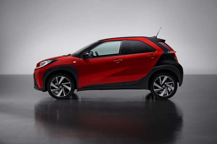Dự kiến, Toyota Aygo X 2022 sẽ chính thức có mặt trên thị trường châu Âu vào năm sau. Hiện giá xe Toyota Aygo X 2022 vẫn chưa được công bố.