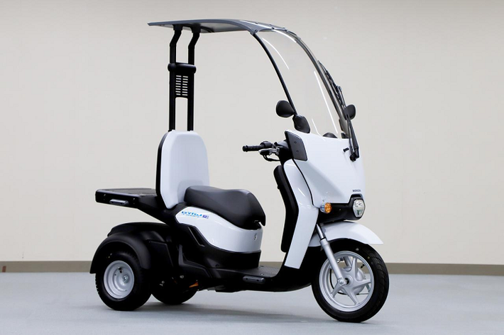 Các xe scooter Honda Gyro Canopy:e có công suất tối đa “khiêm tốn” 4,3 mã lực tại tua máy 5.800 vòng/phút, cũng như 13 Nm mô-men xoắn cực đại tại tua máy 2.300 vòng / phút.