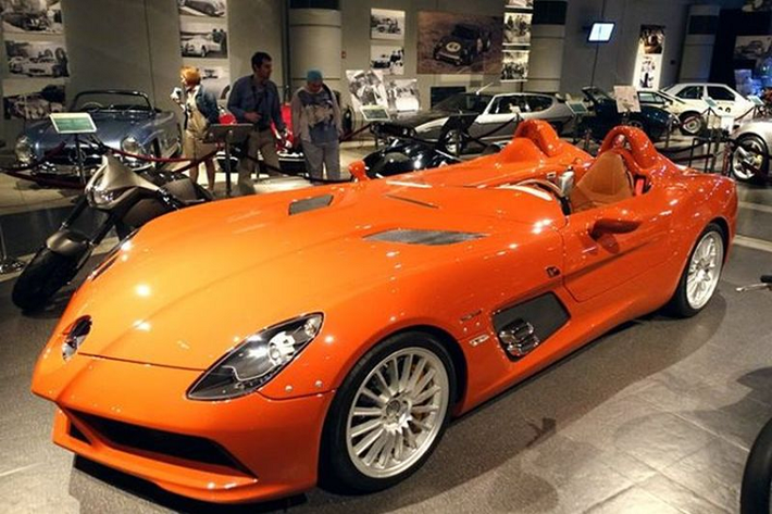Hầu hết trong số đó là đều là xe thể thao hiệu suất cao và xe đua, như Mercedes SLR Stirling Moss (75 chiếc toàn cầu), Lamborghini Type Reventon, Mercedes 300SL Convertible, Porsche Carrera GT, Mercedes 770K (50 chiếc toàn thế giới), Lotus Esprit Turbo, 190E 2.3-16, 190E 2.5-16, Opel Manta 400, Ferrari F40 & F50, Aston Martin DB2...