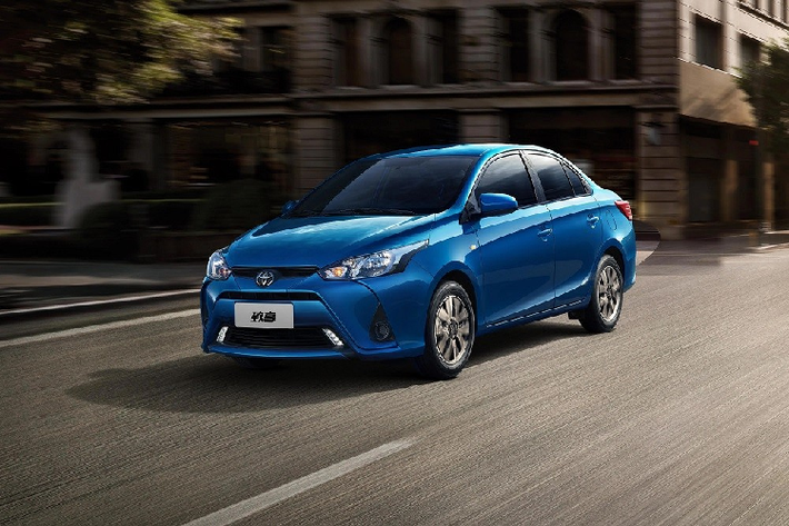 Toyota Vios là mẫu sedan hạng B hiện đã không còn xa lạ với người tiêu dùng Việt Nam. Ngoài Việt Nam, dòng xe này còn được bày bán tại nhiều thị trường khác trên thế giới, trong số đó có Trung Quốc. Tương tự nhiều mẫu xe khác, Toyota Vios 2022 mới dành cho thị trường tỷ dân này cũng có thiết kế riêng.