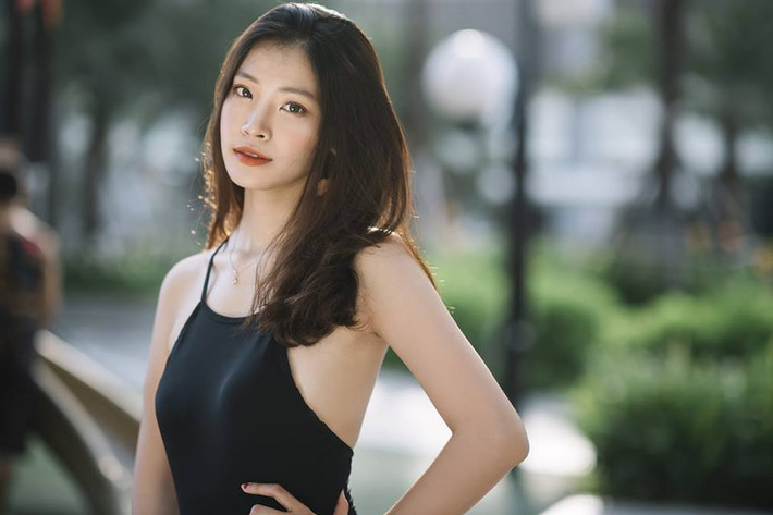Trước khi có cái tên Phạm Thị Minh Châu, cô bạn này "suýt" được gia đình đặt tên Vui. Vì lý do đó mà giờ Minh Châu được đặt cho biệt danh "Vui Vui".