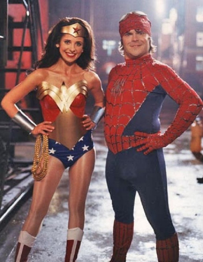 Sarah Mechelle Gellar sống khá lành mạnh và có thể chạy marathon. Cô có thể lực tốt để đáp ứng vai diễn Wonder Woman.
