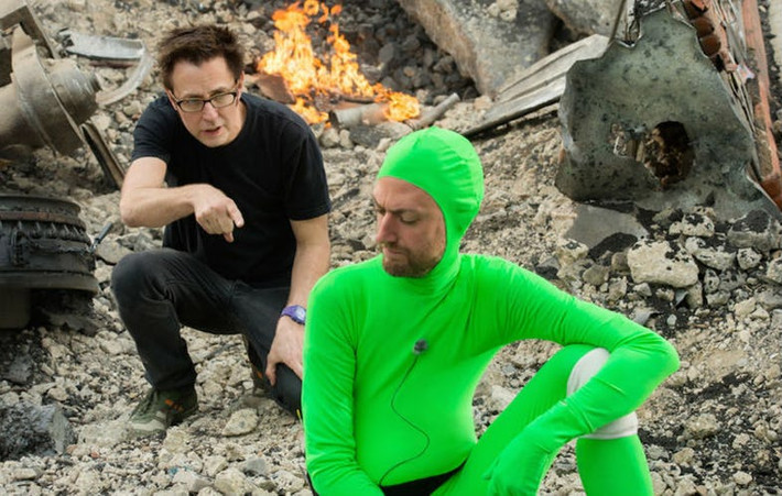 Fan Avengers khá thích thú với hình ảnh Sean Gunn trong trang phục bó sát và xanh lét.