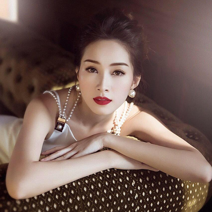 Chính vì đam mê dành cho những công việc có ích cho cộng đồng mà Thu Thảo đã xác định xây dựng hình ảnh một người đẹp làm thiện nguyện.