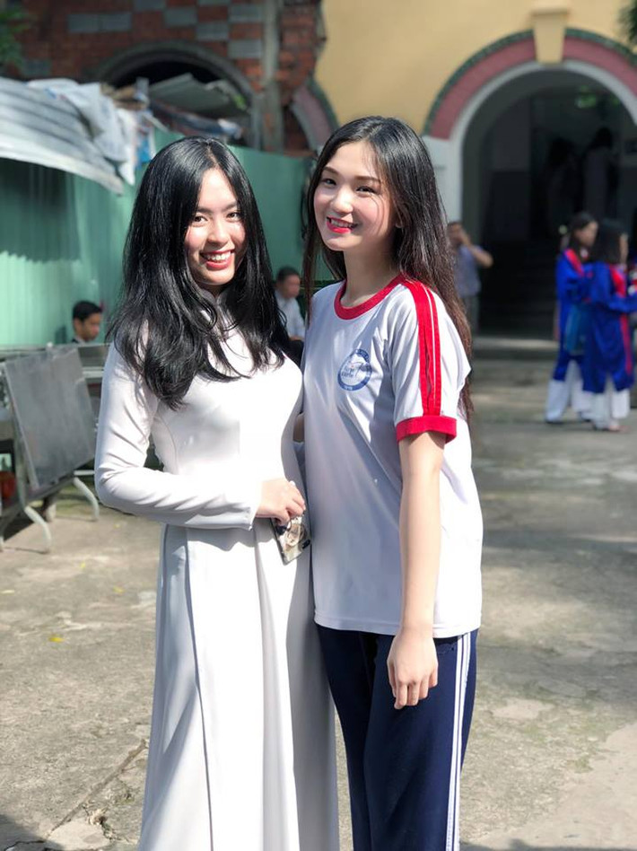 Dù gương mặt có chút thay đổi sau mỗi năm học nhưng Thu Tâm vẫn rất xinh đẹp.