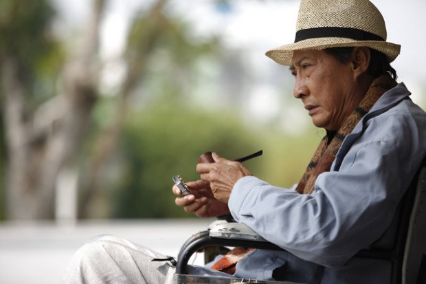 Trong phim "Đam mê nghiệt ngã" của đạo diễn Nguyễn Minh Chung sản xuất năm 2014, Lê Bình vào vai ông Tín - người luôn tìm cách thấu hiểu và nhận ra những cơn sóng ngầm đang lũ lượt kéo đến với gia đình.